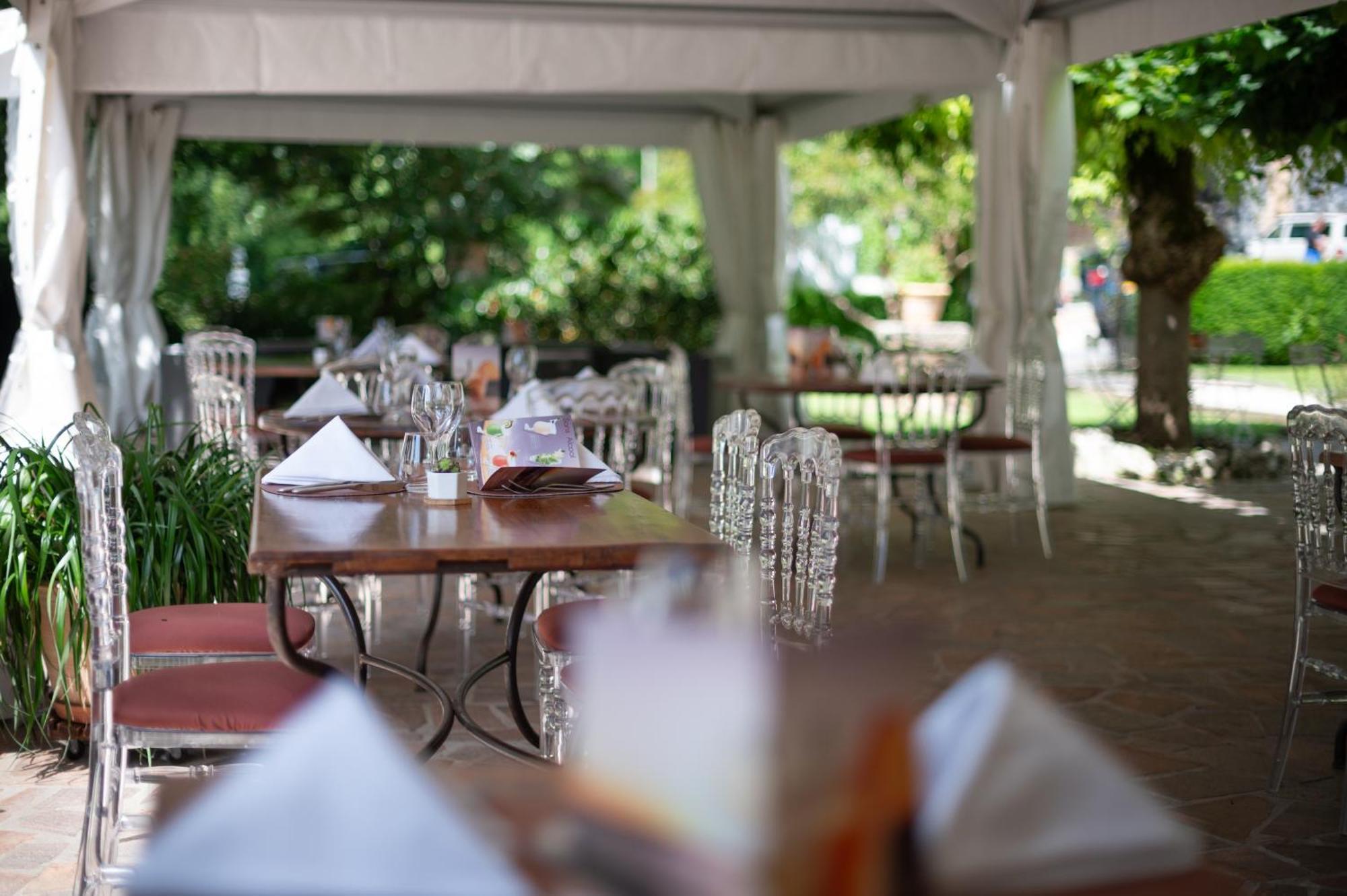 Logis Hotels - Hotel Restaurant Domaine Les Falaises Martel Εξωτερικό φωτογραφία